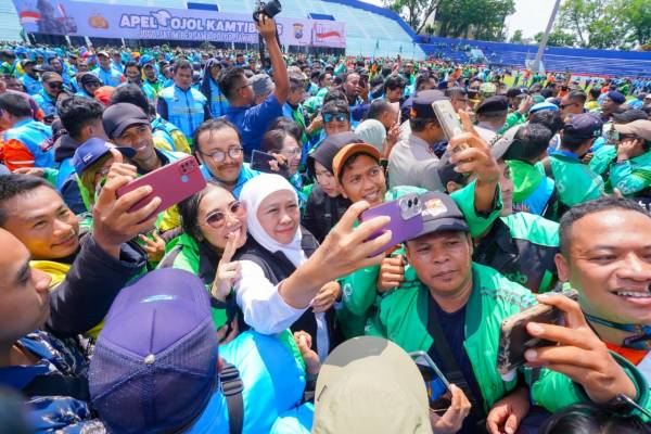 Kapolri Pimpin Apel 4.425 Ojol Jogo Jatim, Khofifah Apresiasi Sinergi Jaga Kamtibmas