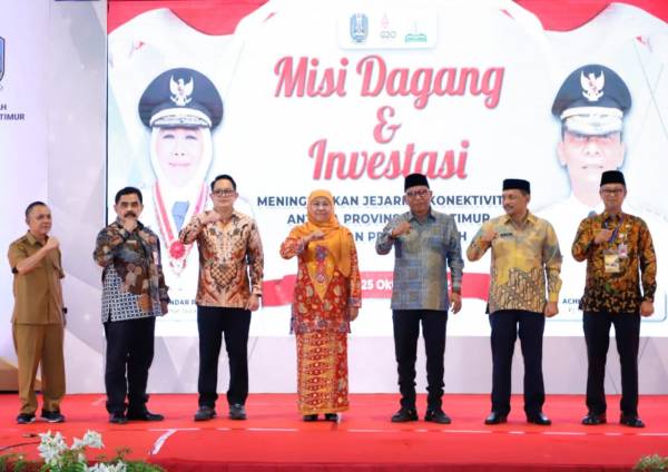 Khofifah Pimpin Misi Dagang Perdana Jatim-Aceh