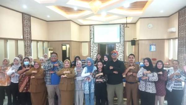 Gandeng Disnakertrans Jatim, Plan Indonesia Gelar Bootcamp Digital untuk Perempuan Muda