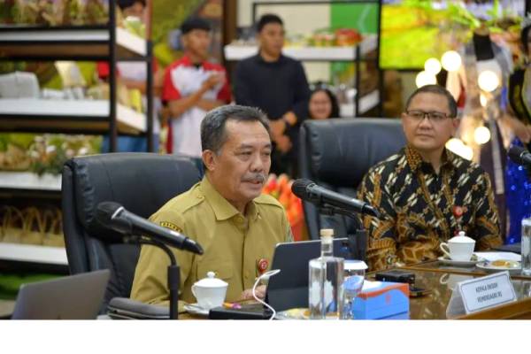 Jatim Tak Boleh Terlena, Kemendagri Minta Inovasi Daerah Terus Digeber