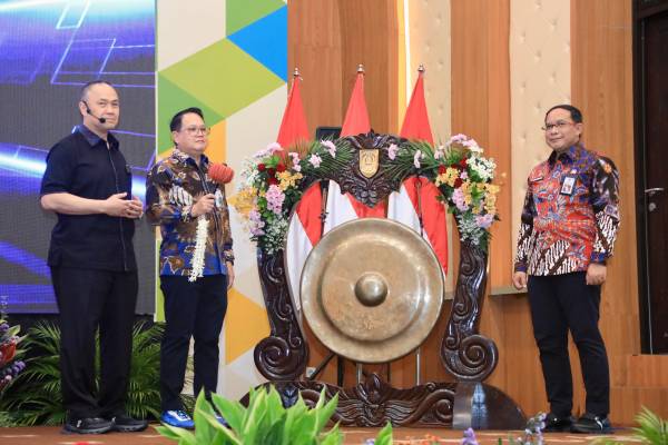Pemprov Jatim Siapkan Pemimpin ASN Masa Depan dengan Pemetaan AI, Gandeng Ary Ginanjar