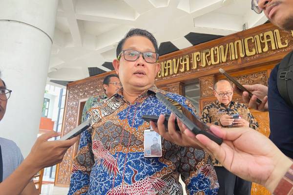 Kebijakan Gaji ASN Lewat Himbara Ancam Ekosistem Bank Daerah
