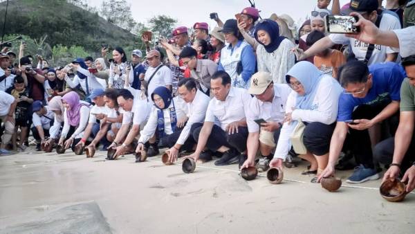 Dukung Kesejahteraan dan Kelestarian Alam, Pemprov Jatim dan Kemenhut Gelar Safari Perhutanan Sosial di Malang