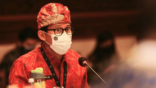 Sandiaga Uno Berikan Panduan Selenggarakan Konser di Masa Pandemi