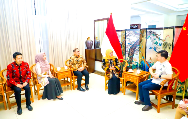 Khofifah Matangkan Diplomasi Ekonomi Jatim–Tiongkok Lewat Beasiswa hingga Ekspor Sarang Walet