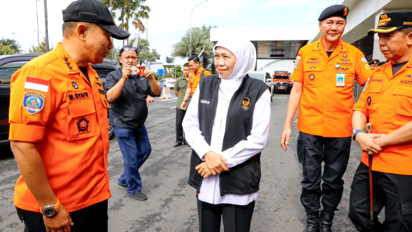Belajar dari Tragedi Al Khoziny, Khofifah Tekankan Edukasi Bencana Masuk Kurikulum Sekolah