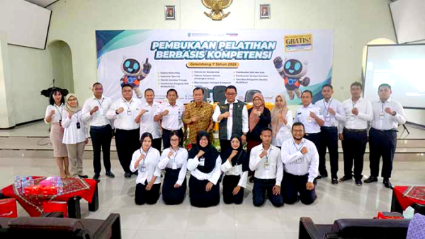 176 Peserta Digembleng di BLK Surabaya, Jatim Siapkan SDM Tangguh Hadapi Green Jobs dan Indonesia Emas 2045