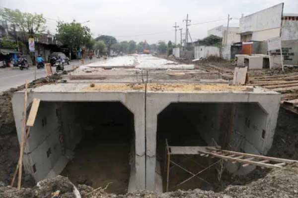 Antisipasi Banjir, Surabaya Kebut Proyek Drainase Sebelum Musim Hujan