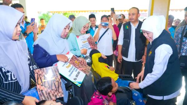 Pemprov Jatim Salurkan Bantuan Rp32,16 Miliar untuk Dorong Kesejahteraan Warga Ngawi