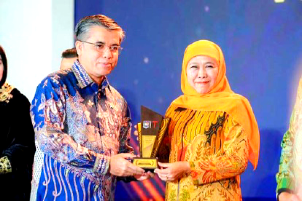 Pengangguran Turun, Jatim Sabet Penghargaan Nasional Penyerapan Tenaga Kerja