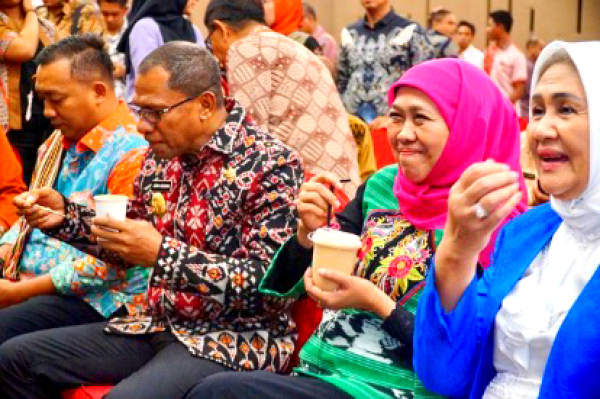 Kopi Siswa SMKN 1 Turen Ludes Diserbu di Misi Dagang Jatim–NTT