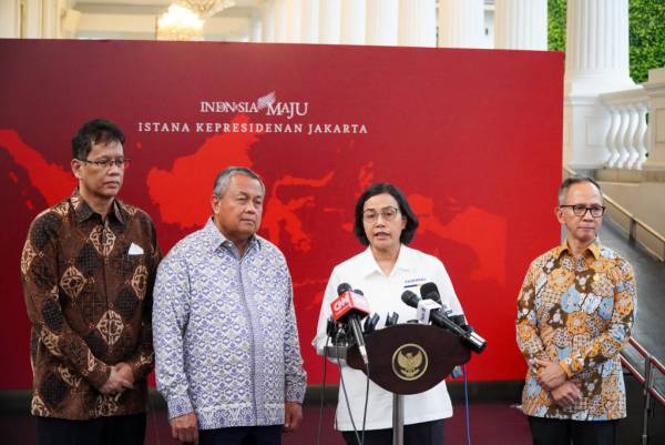 Jokowi Terima Laporan Perkembangan Situasi Perekonomian Global dari KSSK