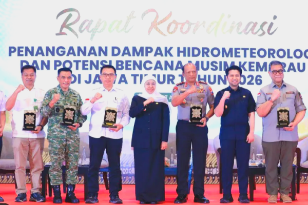 Jatim Siaga Kemarau 2026, Khofifah Minta Daerah Bergerak Sebelum Bencana Datang