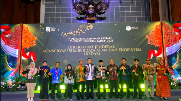 Tujuh Wakil Jatim Berjaya di Penghargaan Wana Lestari 2026