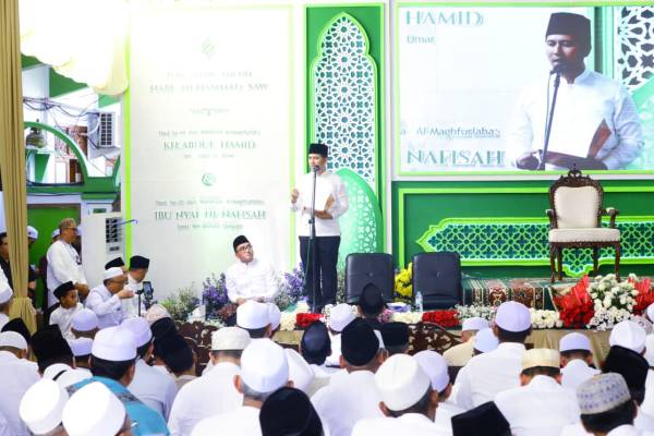 Emil Dardak Ajak Warga Jatim Bersatu Bersama TNI-Polri Jaga Keamanan