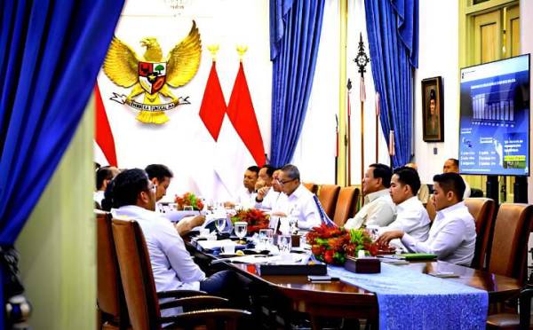 Presiden Prabowo Pimpin Langsung Percepatan 9.835 Koperasi Merah Putih untuk Ekonomi Desa