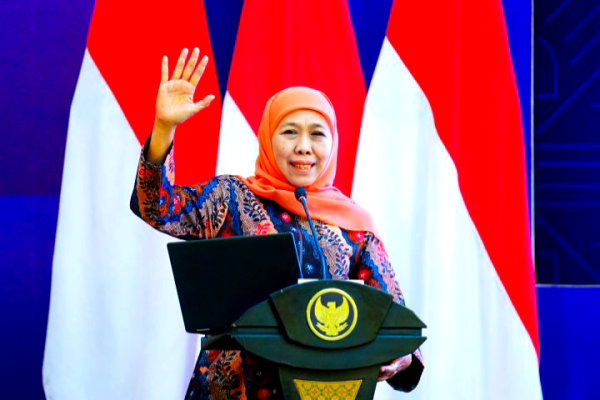 Khofifah Pilih Aktifkan Siskamling, Warga Jatim Diminta Jaga Warga