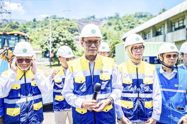 Wamen ESDM Pastikan Pasokan BBM Lebaran 2026 Aman, Pembelian Tidak Dibatasi