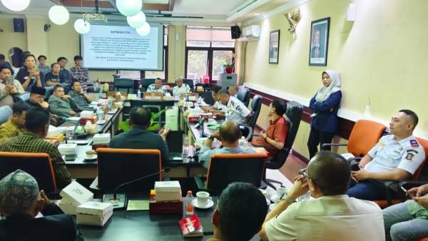 Hapus Stigma Negatif Jukir, DPRD Surabaya Perkuat Penataan Parkir Digital