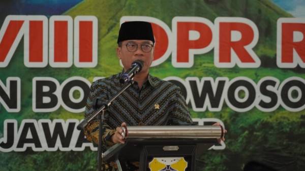 DPR Yakinkan Jemaah Haji Usia 65 Tahun ke atas Prioritas Haji 2023