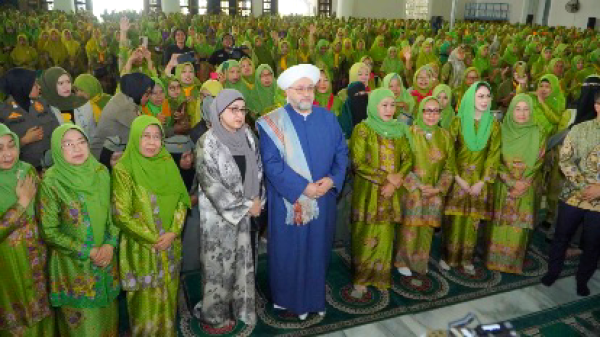 Harlah ke-80 Muslimat NU, Khofifah Ajak Warga Jaga Tradisi Ahlussunnah wal Jamaah