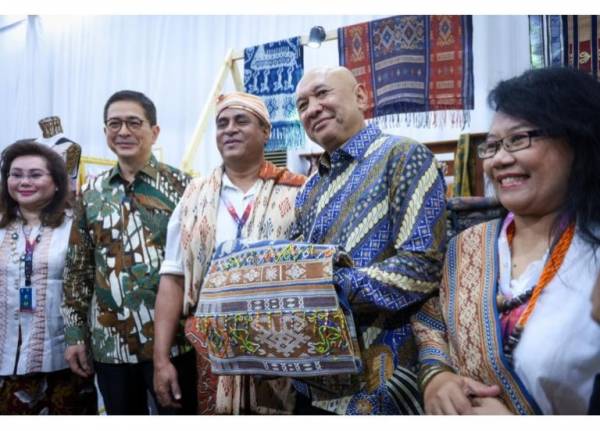 Menkop UKM Yakin ASEAN Weekend Market Ajang Tepat Promosikan Produk UMKM