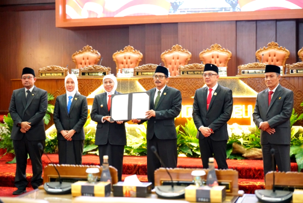 DPRD dan Gubernur Sepakati Perubahan APBD Jatim 2025, Ini Angkanya