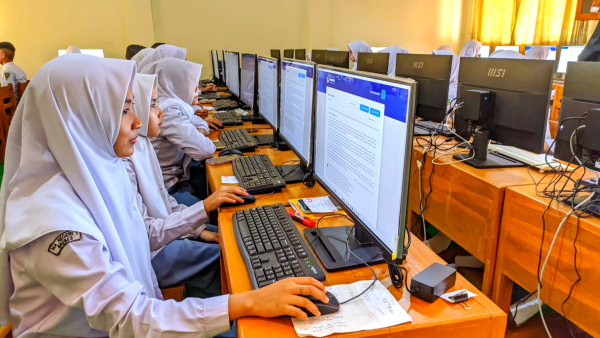 TKA 2025 Digelar Serentak di 9.636 Madrasah dan Pesantren, Jadi Pengganti UN