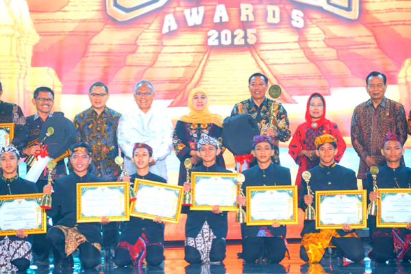 SMA Award Jatim 2025 Pecahkan Dua Rekor MURI