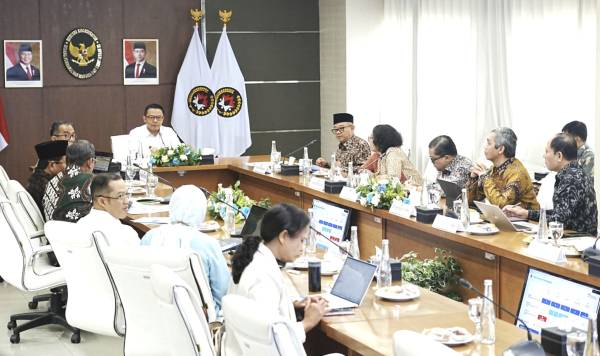 Lanjuti Instruksi Presiden dan Putusan MK, Pemerintah Matangkan Kebijakan Pendidikan Gratis Tiga Klaster