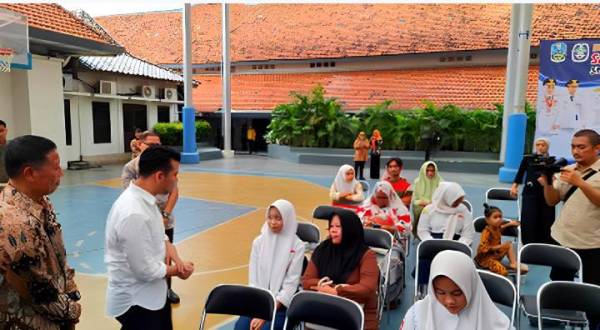 SPMB Jatim 2025 Masih Belum Sempurna, Emil Dardak Minta Verifikasi Data Diperketat