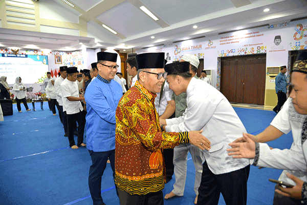 Doa dan Refleksi Warnai Penutupan Tahun 2025 di Lingkungan Dindik Jatim