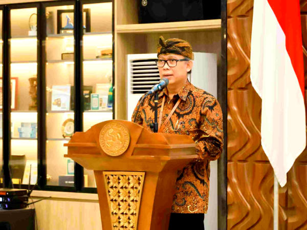 Kolaborasi Global Didorong, UNAIR dan Kemlu Soroti Peran Anak Muda Hadapi Krisis Iklim