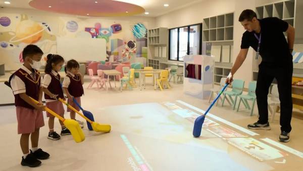 Sekolah Internasional di Surabaya Fokus Bentuk Siswa Berdaya Saing Global Lewat Literasi Digital