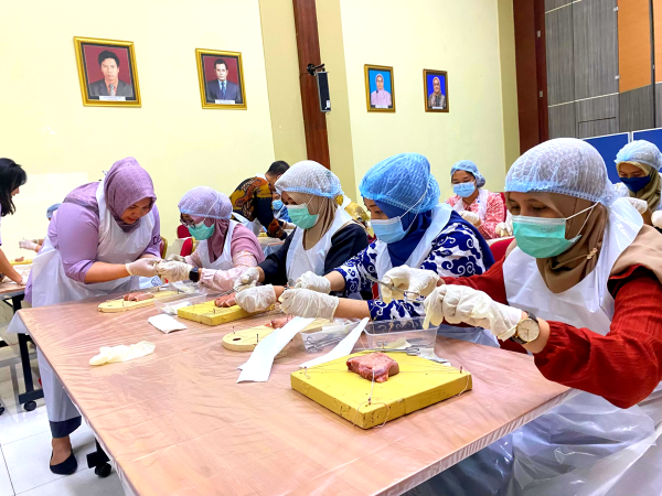 FK Unair dan Dinkes Surabaya Gelar Pelatihan A-PRESERVE, Tekan Salah Diagnosis Robekan Jalan Lahir