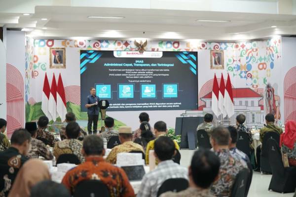 Dindik Jatim Luncurkan IMAS dan Buku Saku GTK, Administrasi Dipangkas Agar Guru Fokus Mengajar