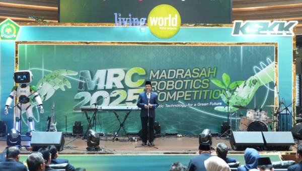 Menag Buka Madrasah Robotic Competition 2025 Madrasah Siapkan Ulama Engineer Berdaya Saing Global