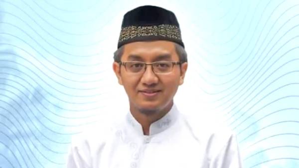 Mengenal Gus Awis Ulama Tafsir yang Memadukan Tradisi dan Pemikiran Kontemporer