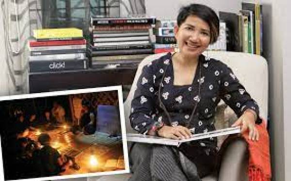 Sosok Perempuan Pahlawan Literasi Bagi Suku Baduy