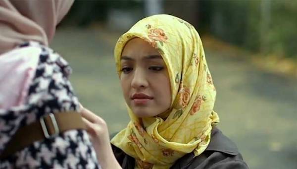 Bicara Lingkungan, Karier, dan Perempuan