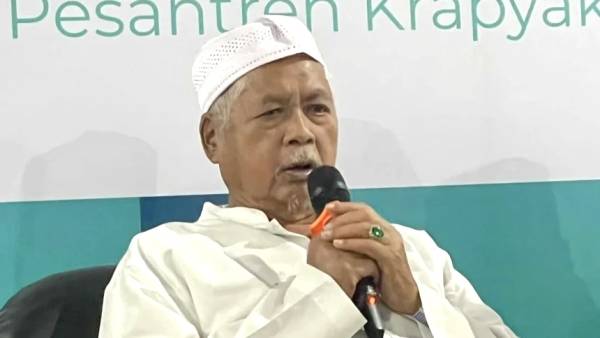 Jejak Langkah KH Asyhari Abta: Setia pada Santri dan Nahdlatul Ulama Hingga Akhir Hayat