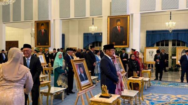 Tiga Tokoh Ini Raih Gelar Pahlawan Nasional