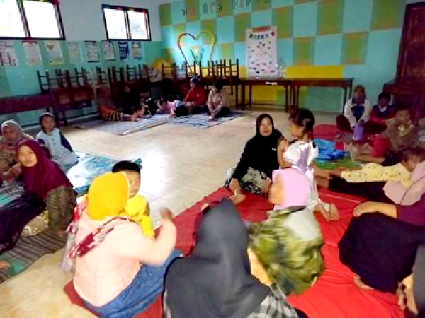 Gunung Semeru Erupsi Kolom 2.000 Meter Luncuran Awan Panas Capai 13 Km