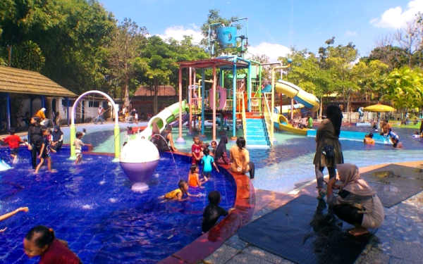 Wisata Wego Lamongan Kebanjiran Pengunjung saat Libur Sekolah