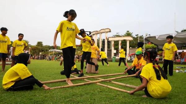 Senja Budaya 2026 Hidupkan Tradisi di Tugu Pahlawan, Anak Muda Diajak Menikmati Warisan Leluhur dengan Gaya Modern